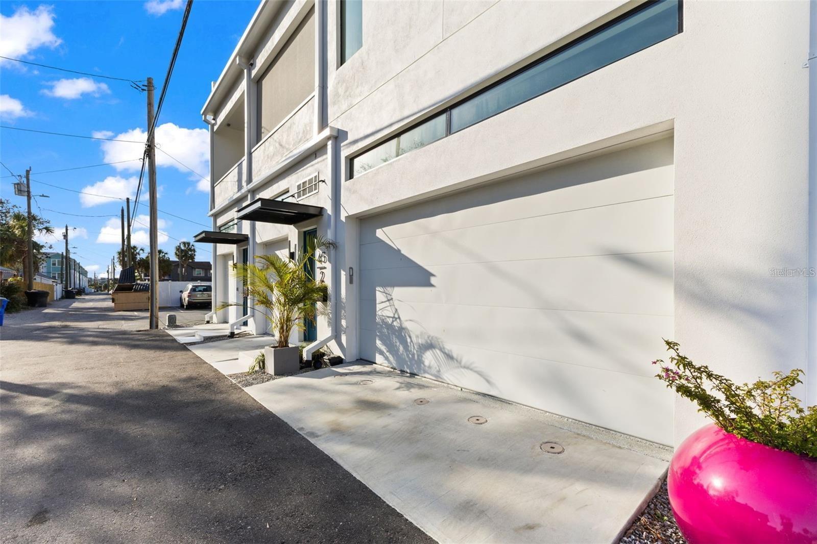 45 27TH STREET S, #1, St Petersburg, FL 33712