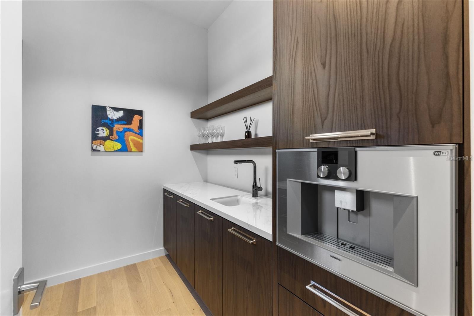 45 27TH STREET S, #1, St Petersburg, FL 33712