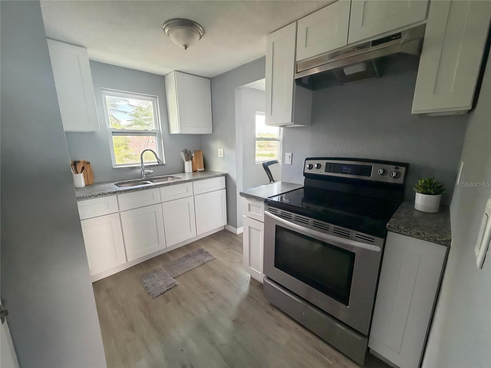 1208 17TH STREET N, St Petersburg, FL 33713 1208 17TH STREET N, St Petersburg, FL 33713