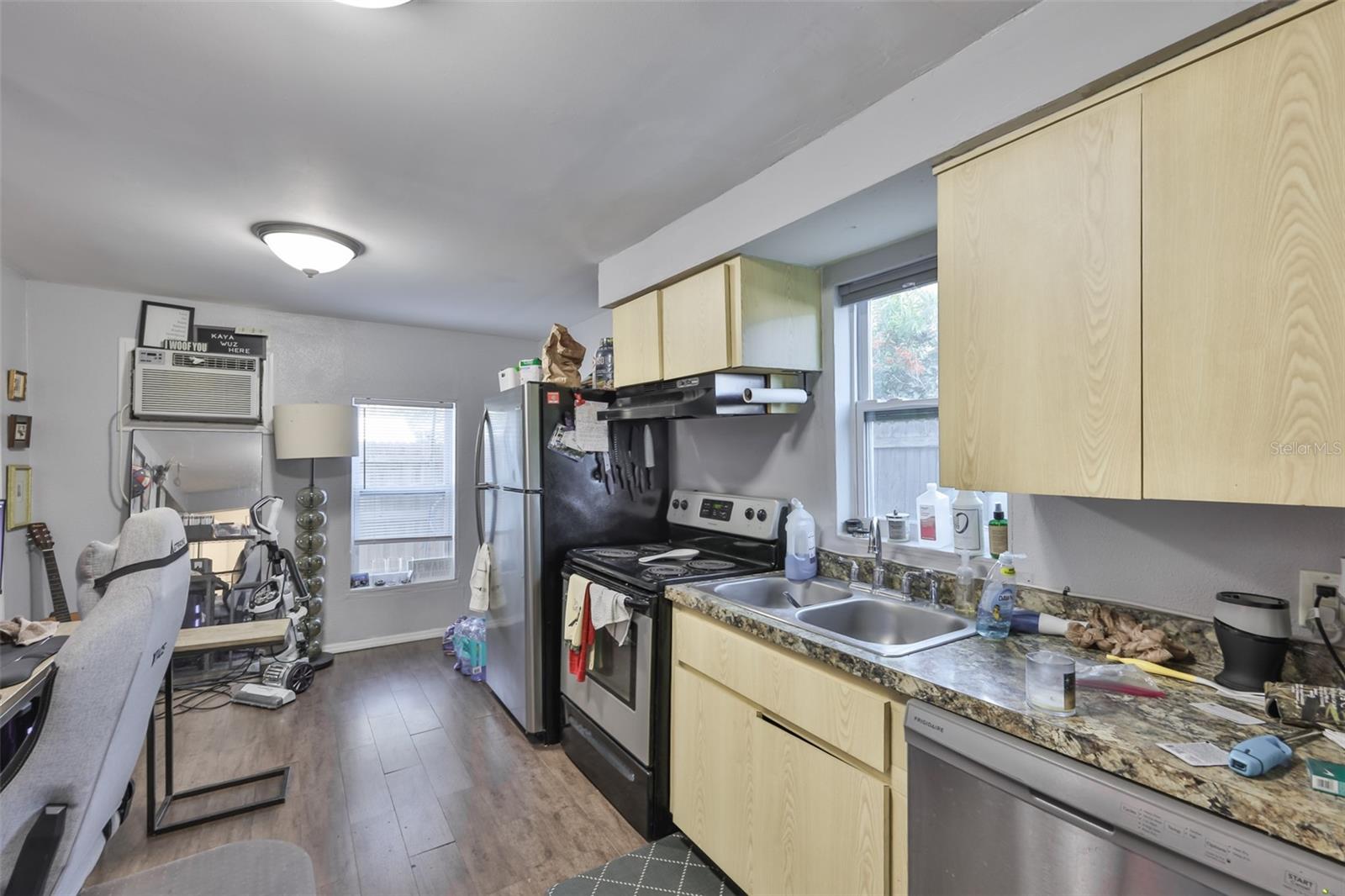 1208 17TH STREET N, St Petersburg, FL 33713 1208 17TH STREET N, St Petersburg, FL 33713