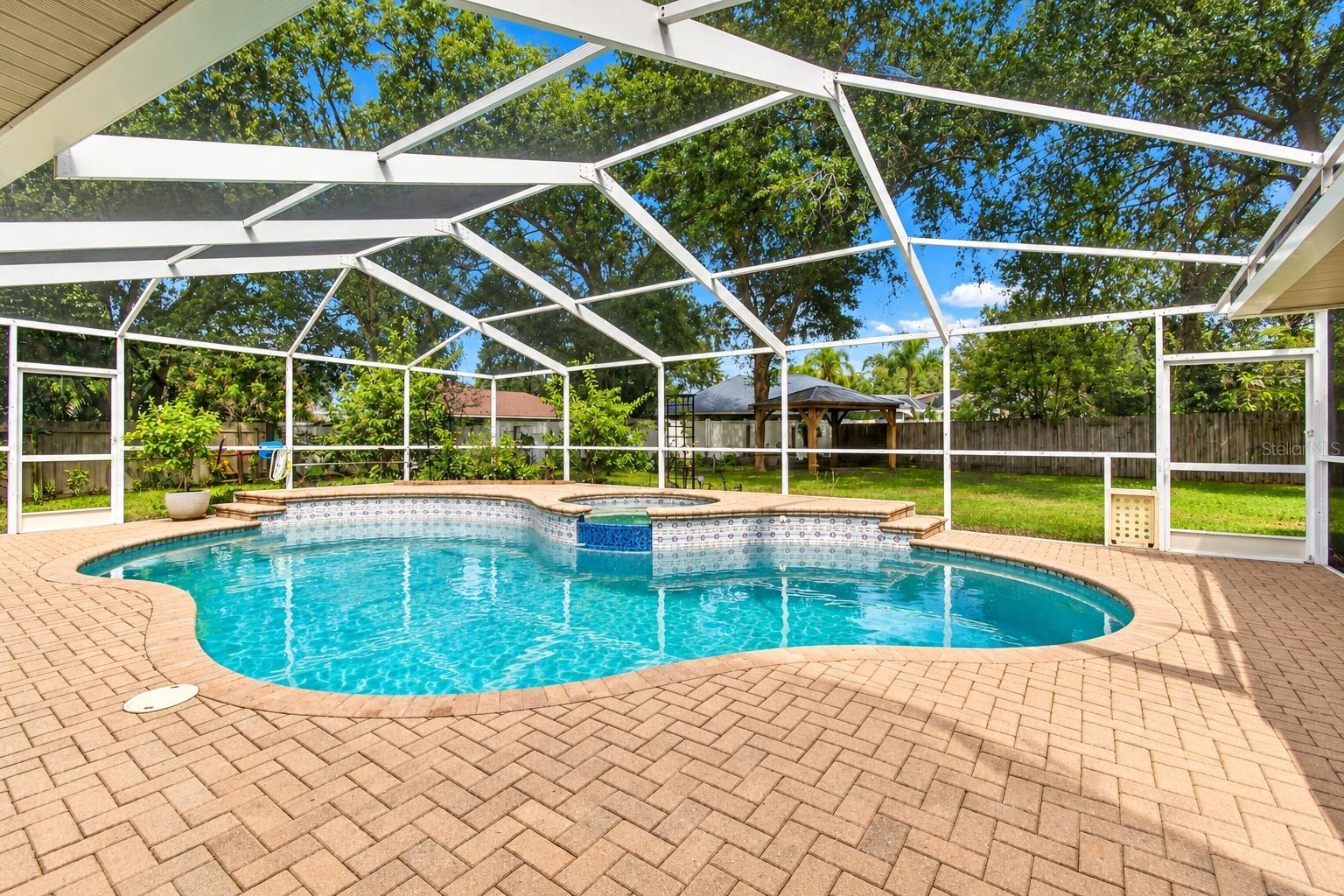 2202 GLEN MIST DRIVE, Valrico, FL 33594