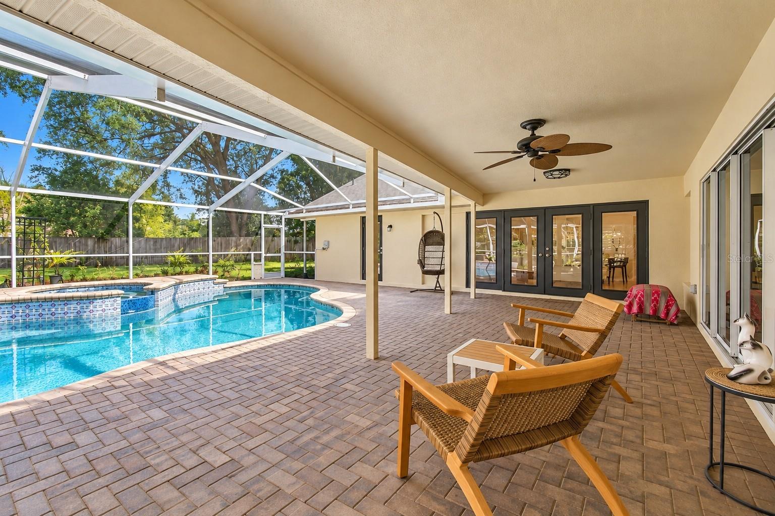2202 GLEN MIST DRIVE, Valrico, FL 33594