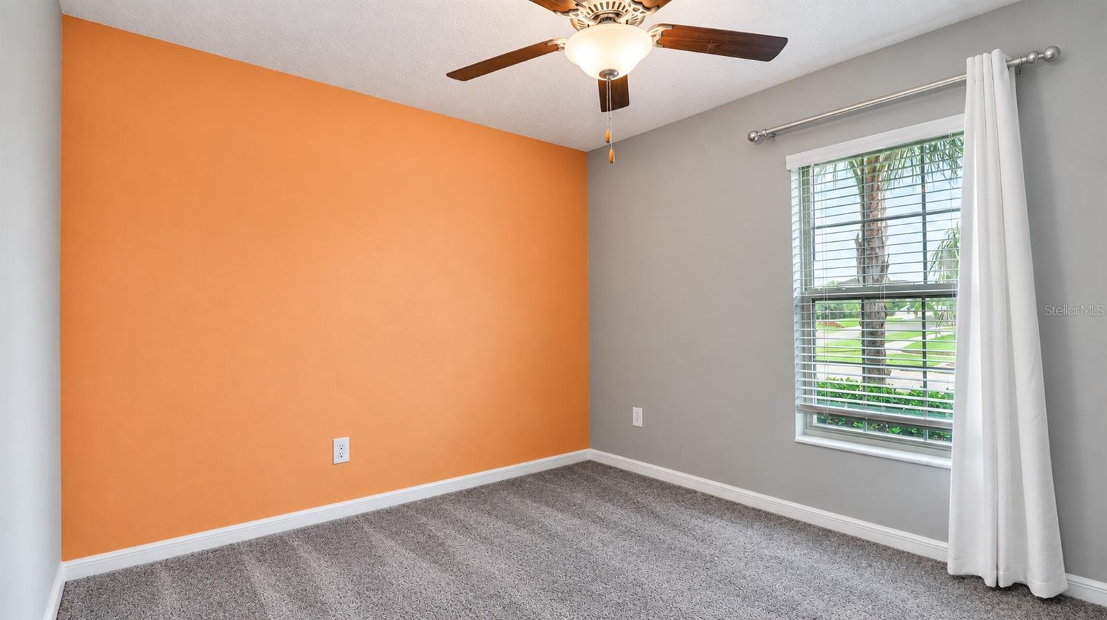 5310 AMARYLLIS GARDEN STREET, Apollo Beach, FL 33572