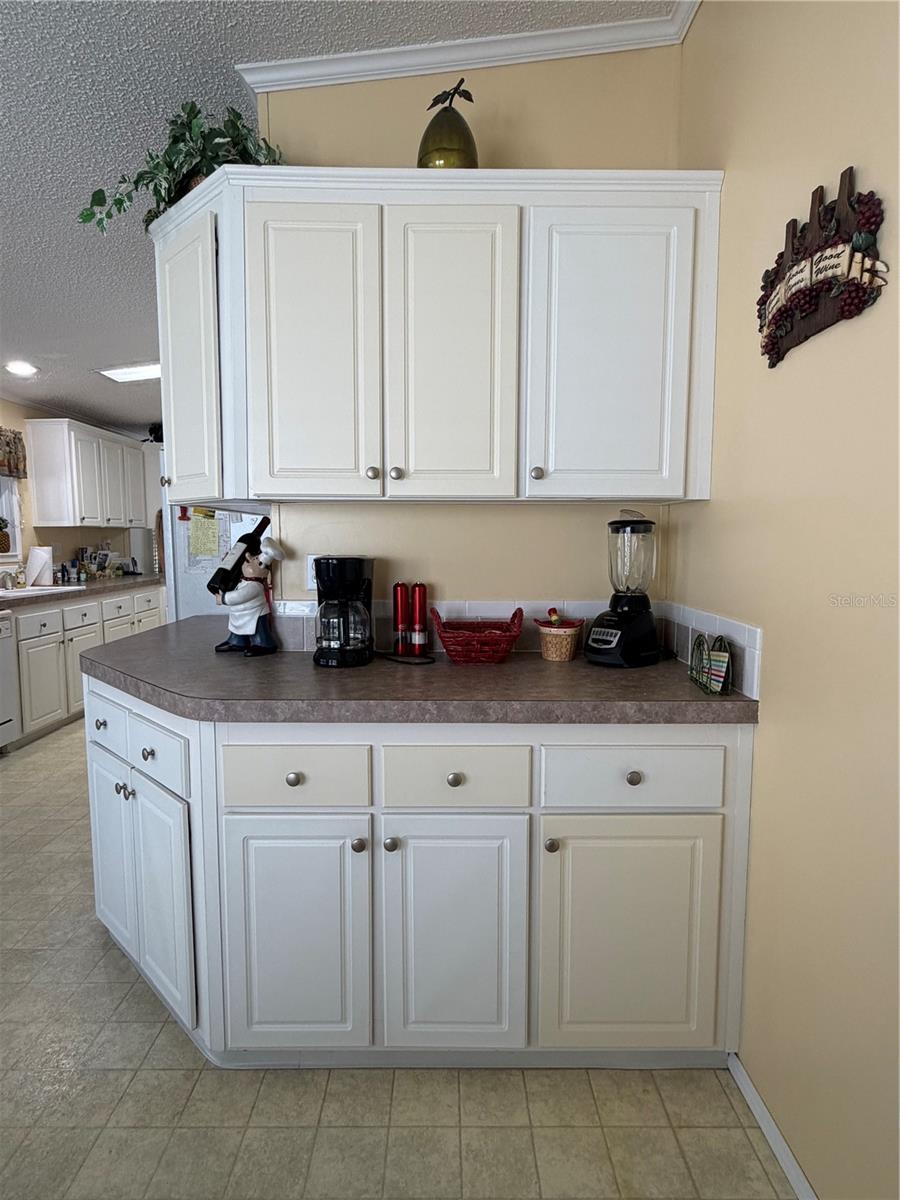 34012 AZALEA DRIVE N, Pinellas Park, FL 33781