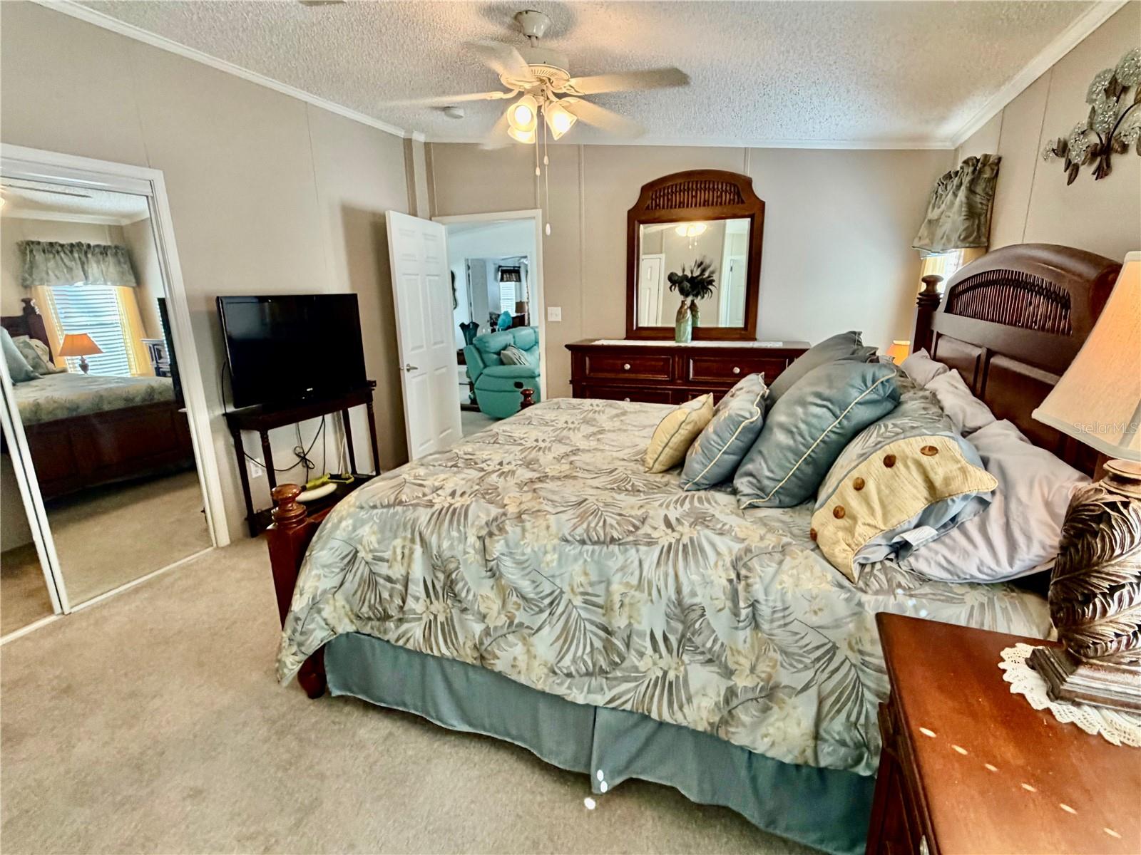 34012 AZALEA DRIVE N, Pinellas Park, FL 33781