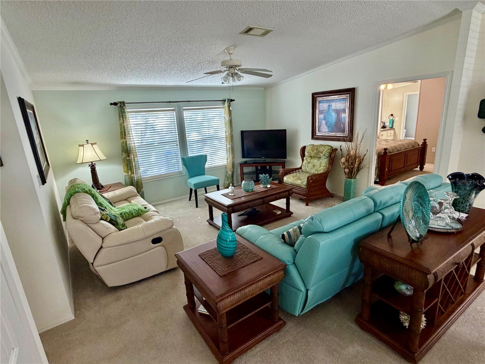 34012 AZALEA DRIVE N, Pinellas Park, FL 33781