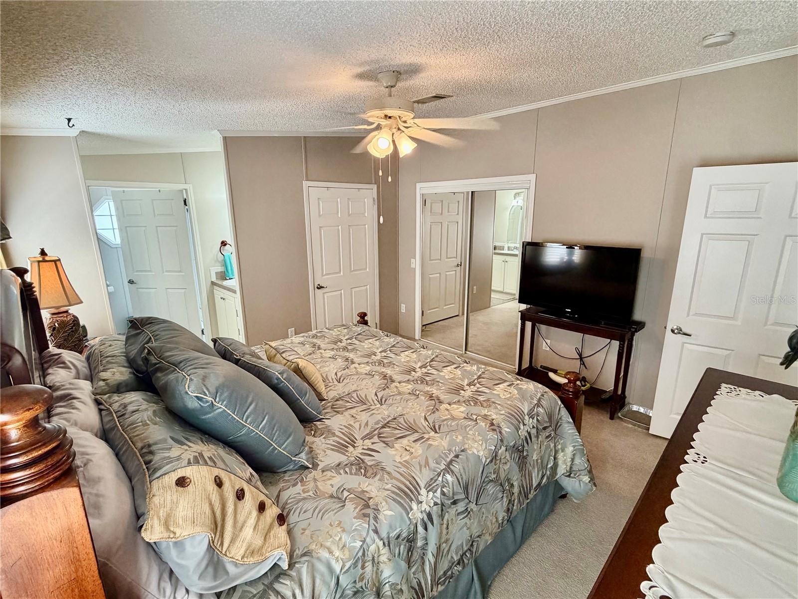 34012 AZALEA DRIVE N, Pinellas Park, FL 33781