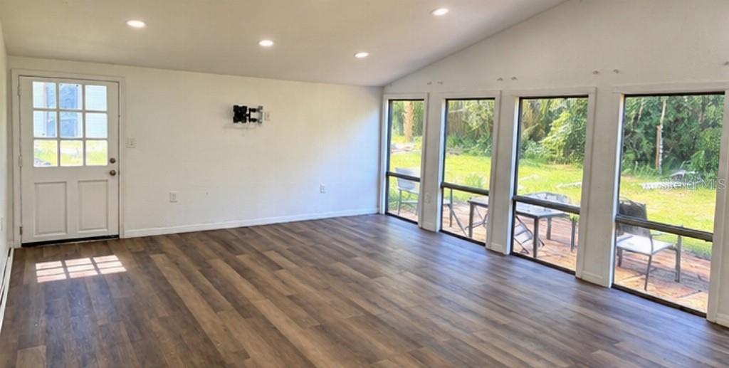 10017 LINDA STREET, Gibsonton, FL 33534 10017 LINDA STREET, Gibsonton, FL 33534