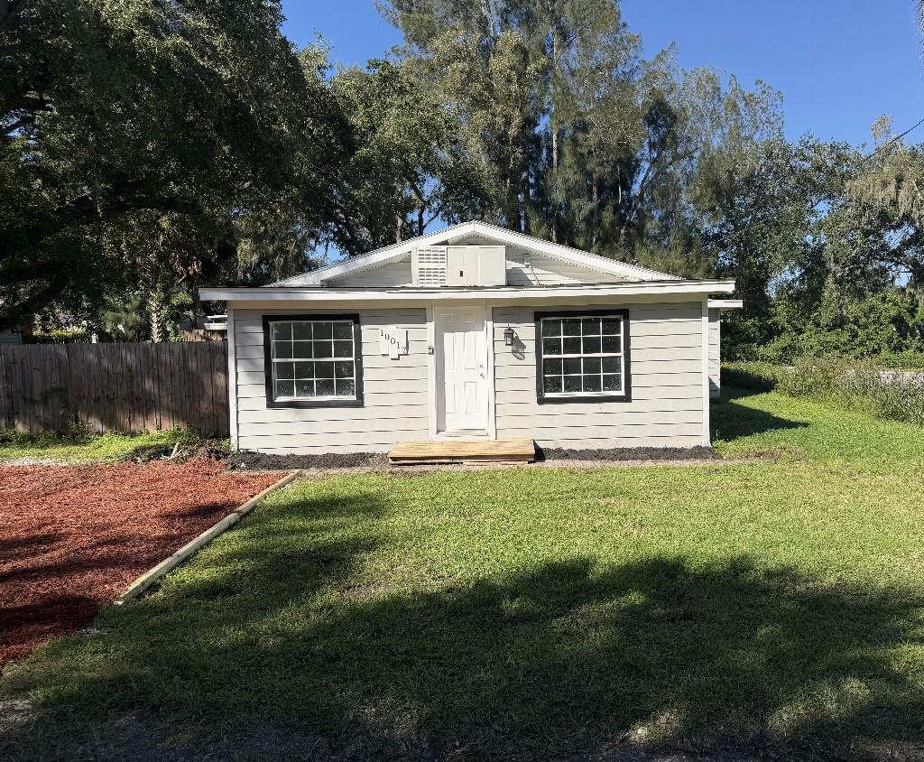 10017 LINDA STREET, Gibsonton, FL 33534 10017 LINDA STREET, Gibsonton, FL 33534