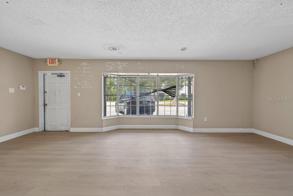 7416 COMMERCE STREET, Riverview, FL 33578