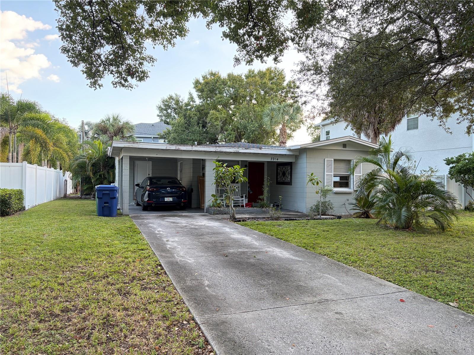 3914 W KENSINGTON AVENUE, Tampa, FL 33629 3914 W KENSINGTON AVENUE, Tampa, FL 33629