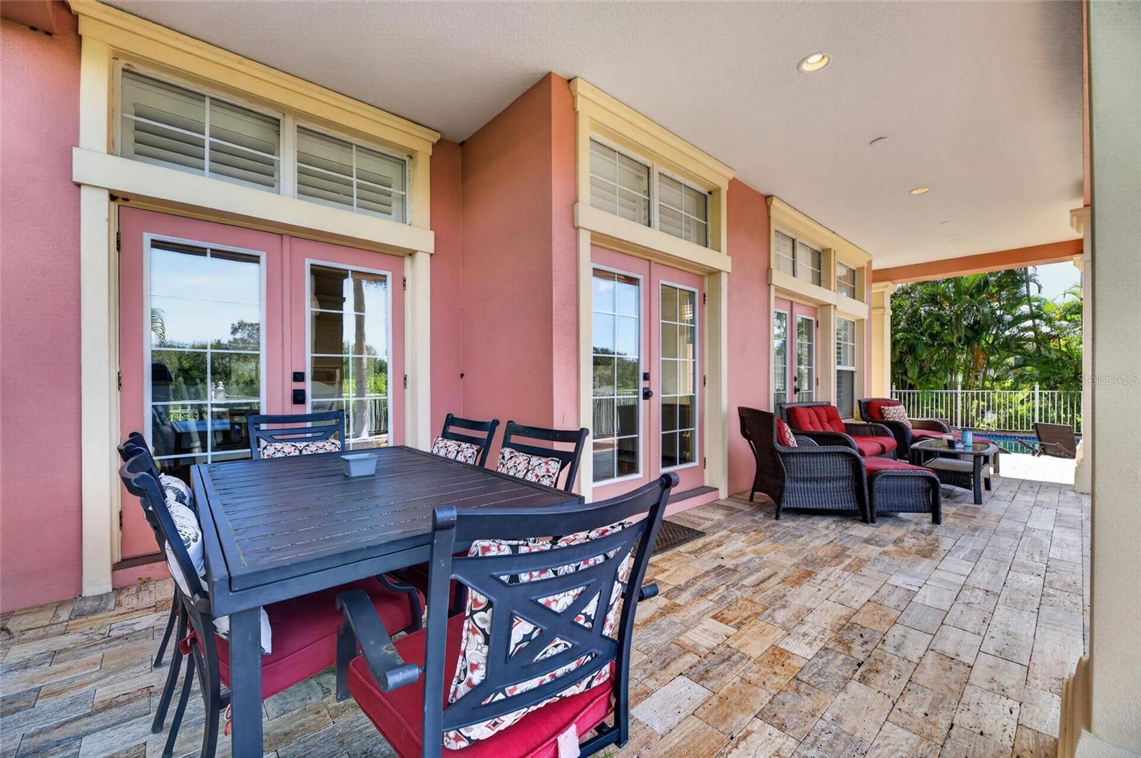 825 ISLEBAY DRIVE, Apollo Beach, FL 33572