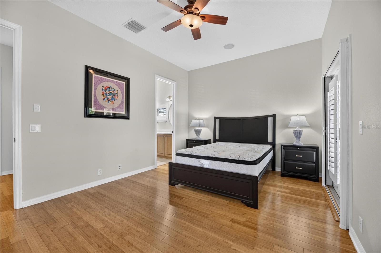 825 ISLEBAY DRIVE, Apollo Beach, FL 33572