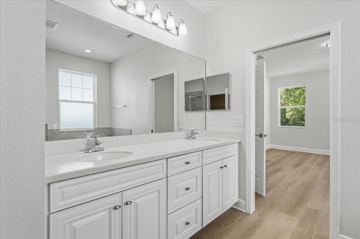 5118 COASTAL SCENE DRIVE, Apollo Beach, FL 33572