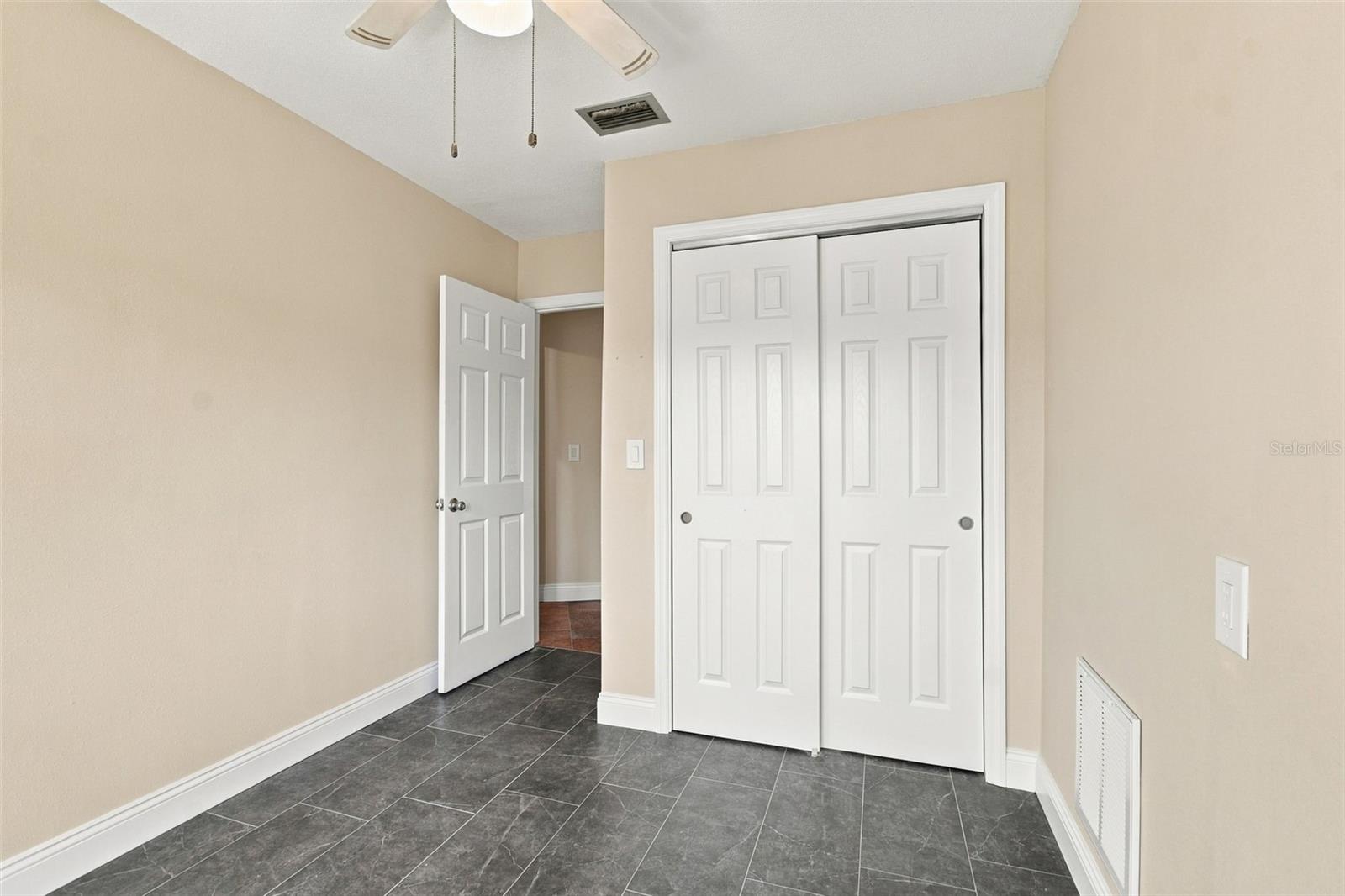 5300 PILOTS PLACE, New Port Richey, FL 34652