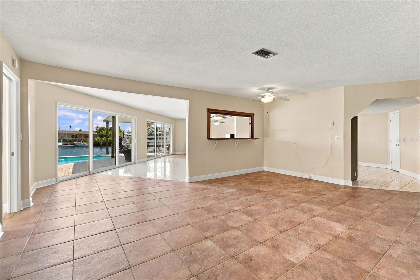 5300 PILOTS PLACE, New Port Richey, FL 34652