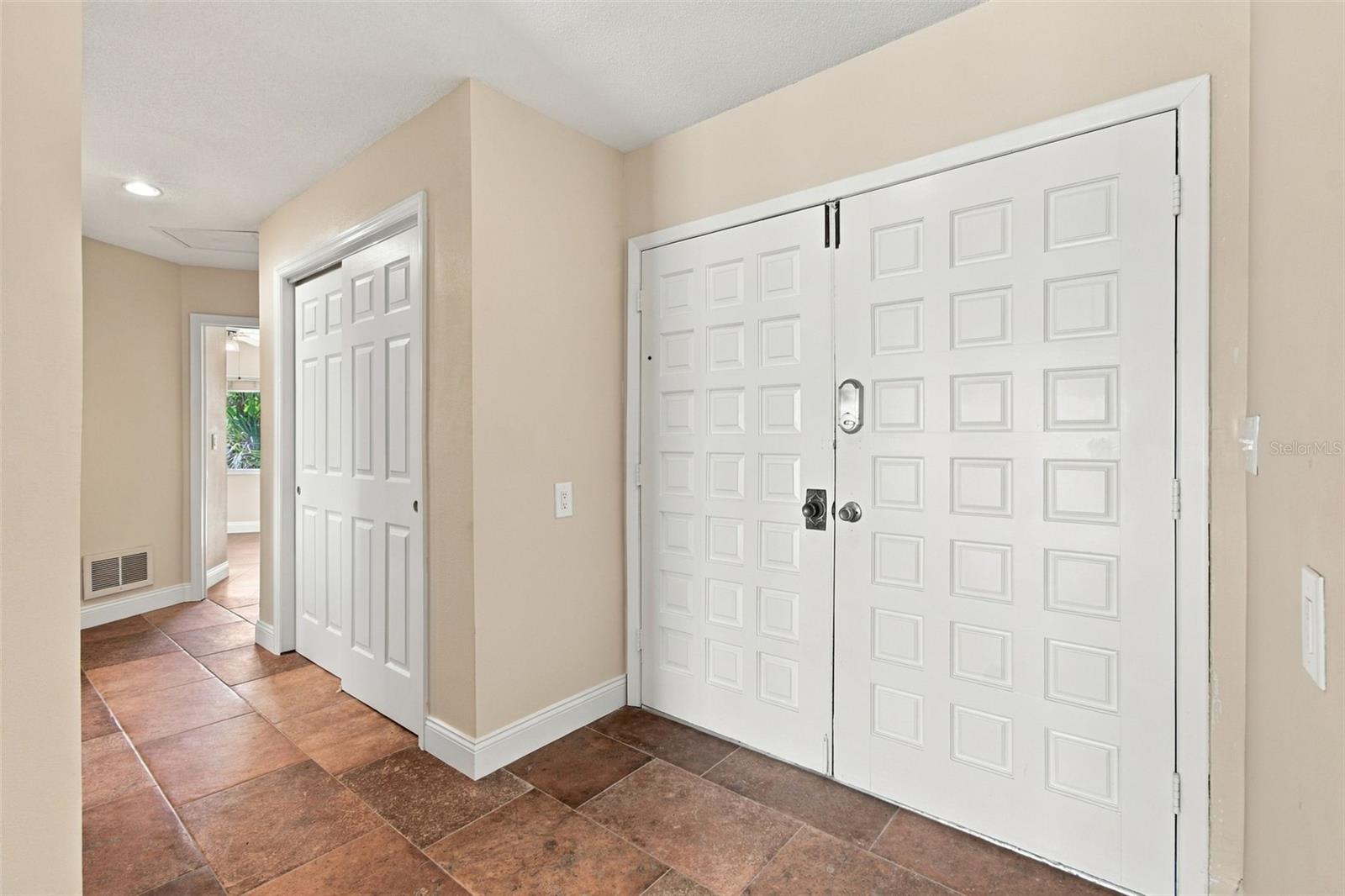 5300 PILOTS PLACE, New Port Richey, FL 34652