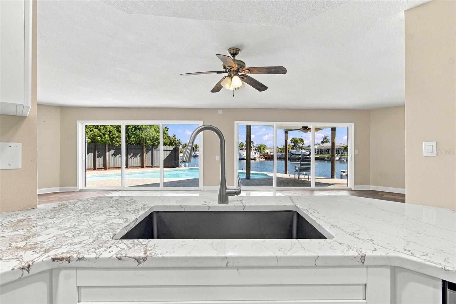 5300 PILOTS PLACE, New Port Richey, FL 34652