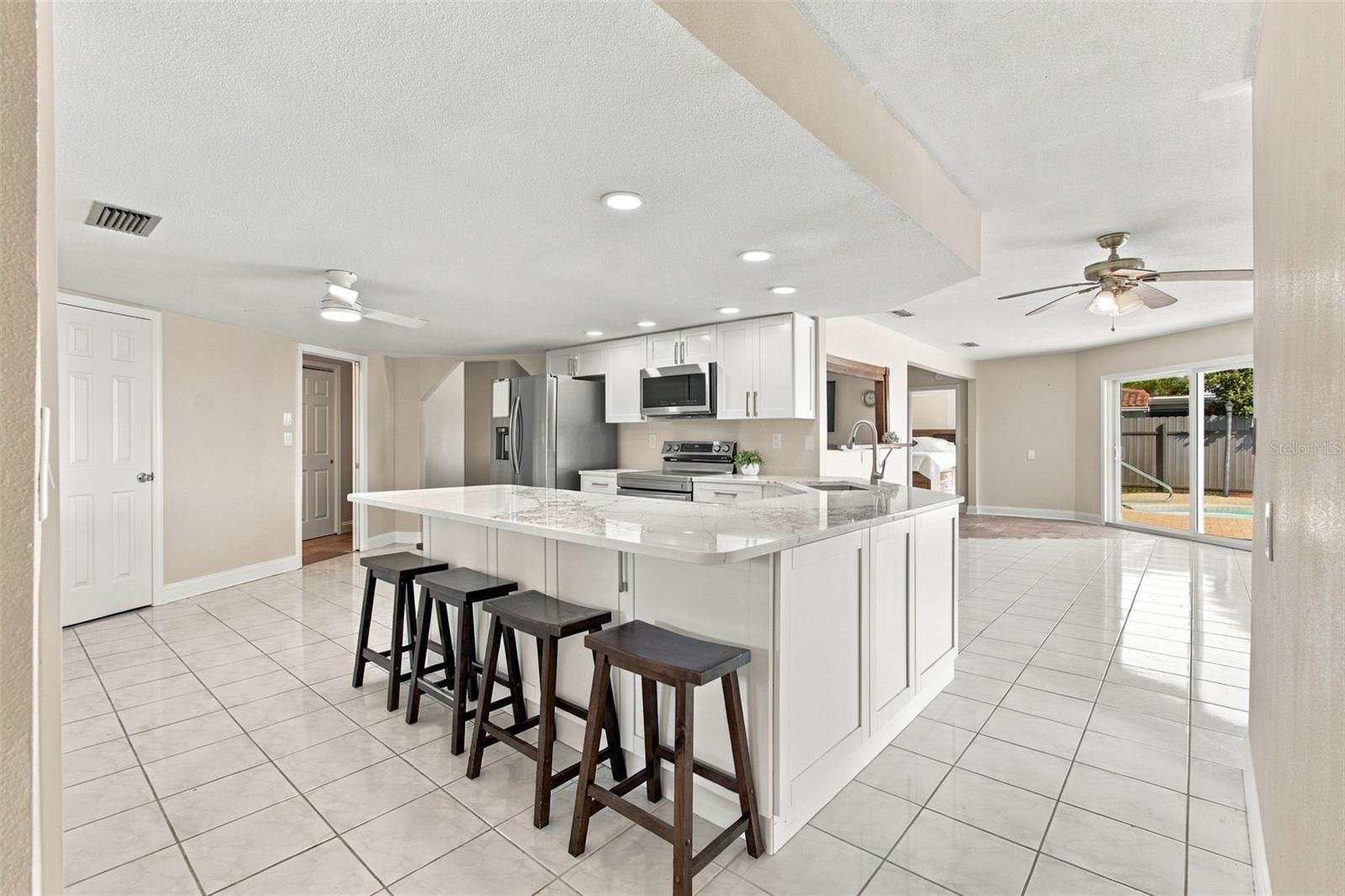 5300 PILOTS PLACE, New Port Richey, FL 34652