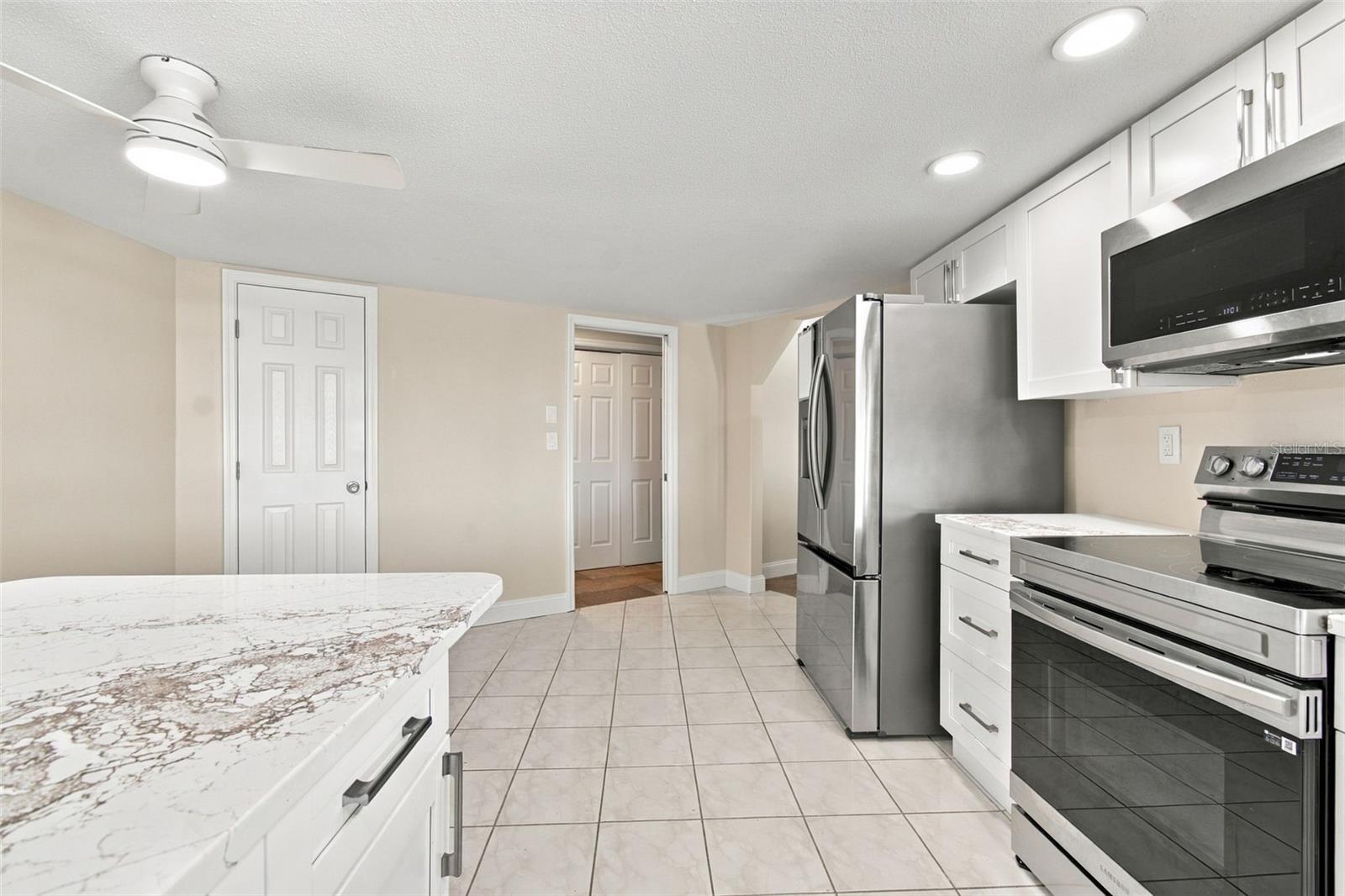 5300 PILOTS PLACE, New Port Richey, FL 34652