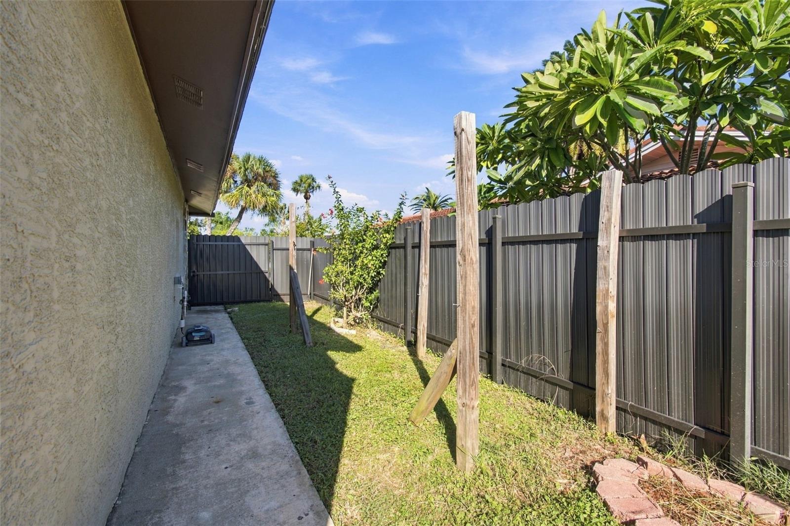 5300 PILOTS PLACE, New Port Richey, FL 34652
