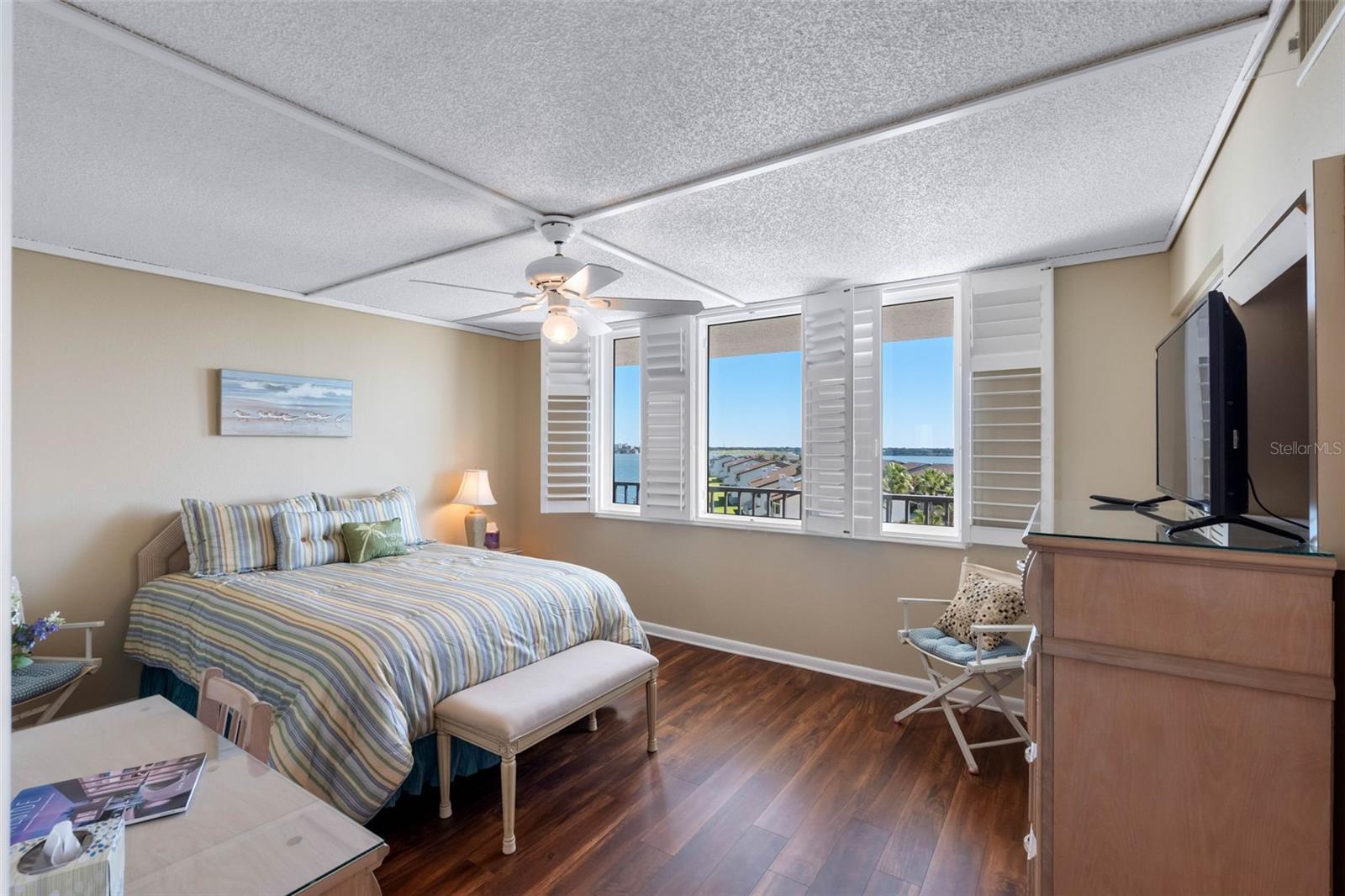 1581 GULF BOULEVARD, #403N, Clearwater, FL 33767