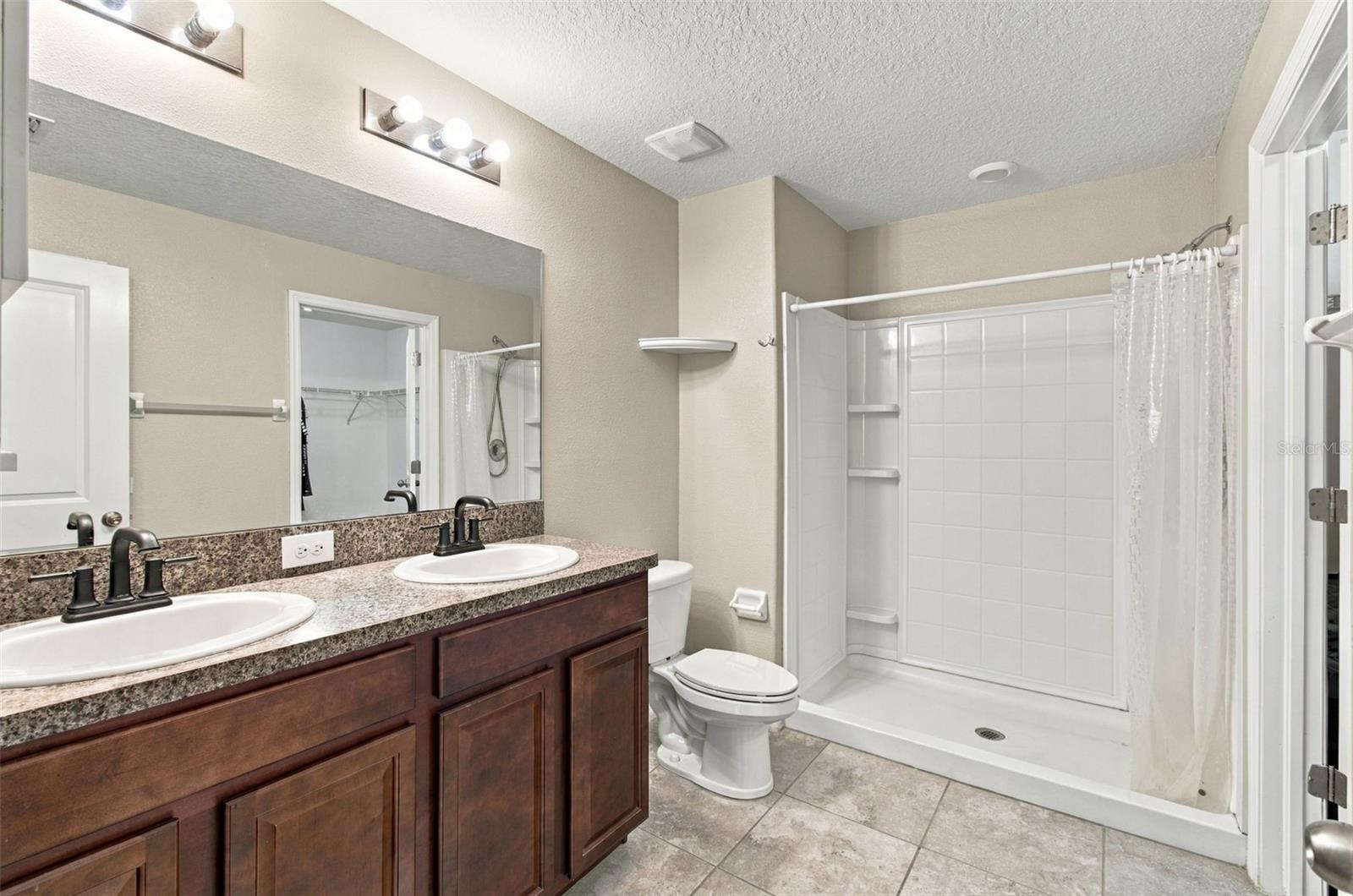 3808 KEARSNEY ABBEY CIRCLE, Dover, FL 33527