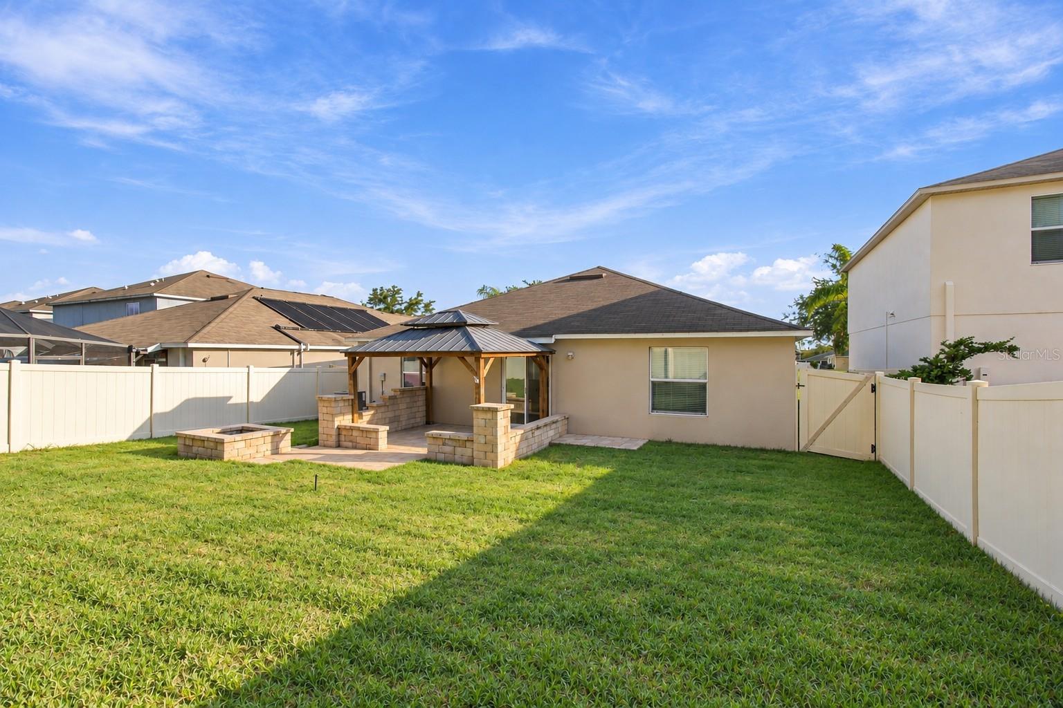 3808 KEARSNEY ABBEY CIRCLE, Dover, FL 33527