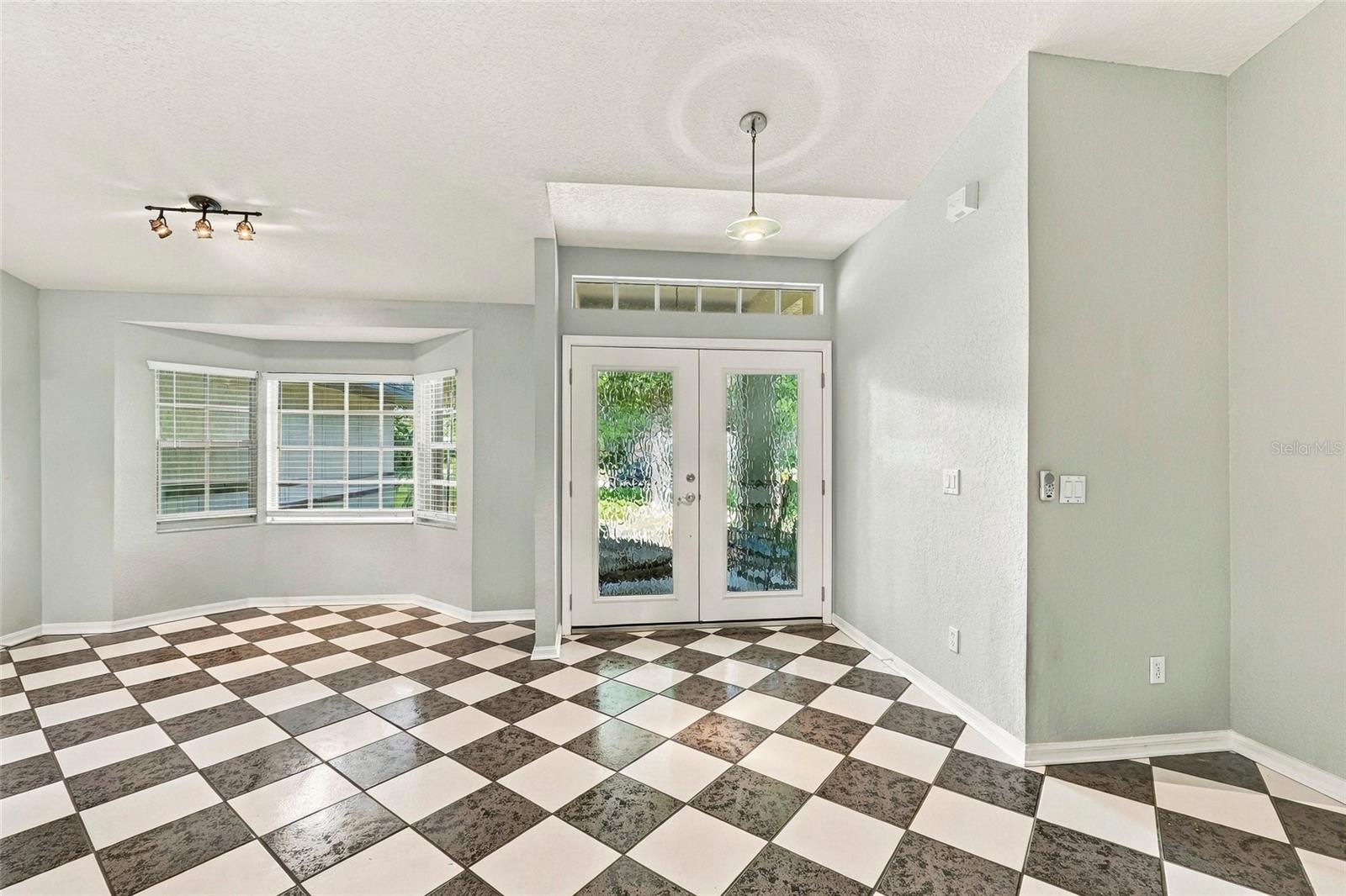 8416 SOUTHWOOD OAKS STREET, Lithia, FL 33547