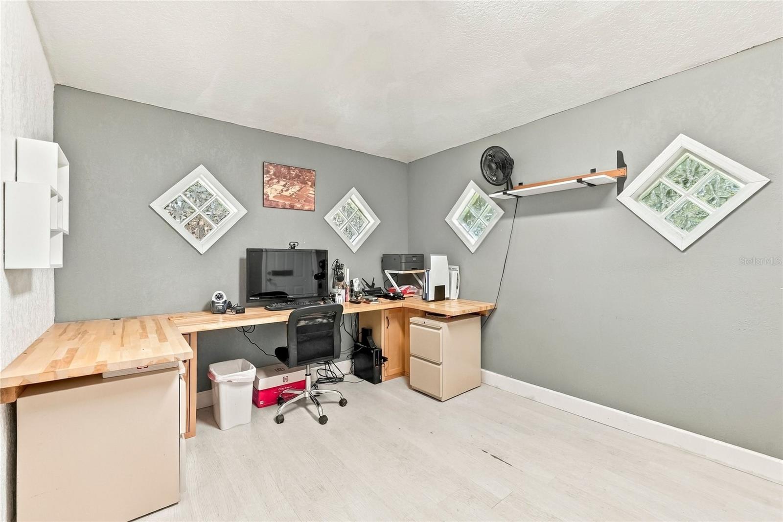 8416 SOUTHWOOD OAKS STREET, Lithia, FL 33547