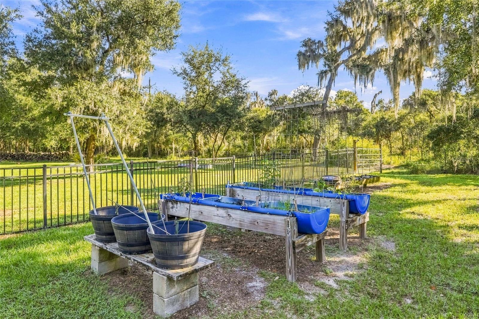 8416 SOUTHWOOD OAKS STREET, Lithia, FL 33547