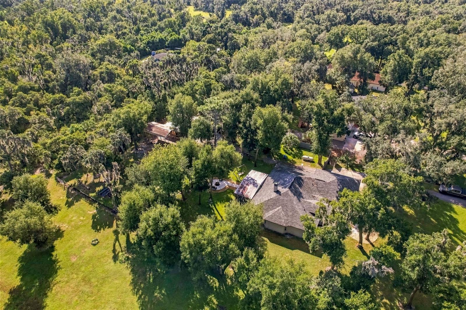 8416 SOUTHWOOD OAKS STREET, Lithia, FL 33547