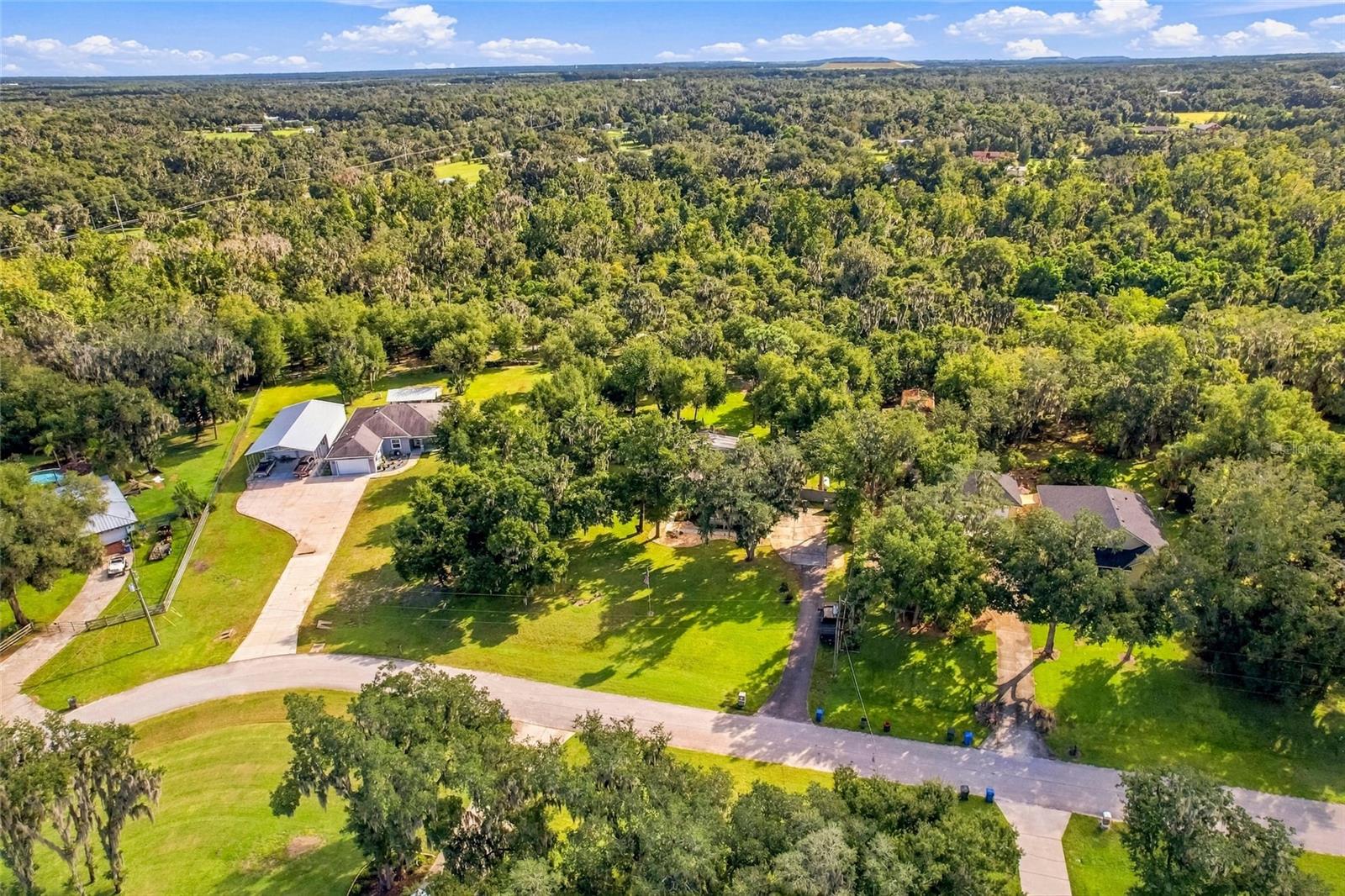 8416 SOUTHWOOD OAKS STREET, Lithia, FL 33547