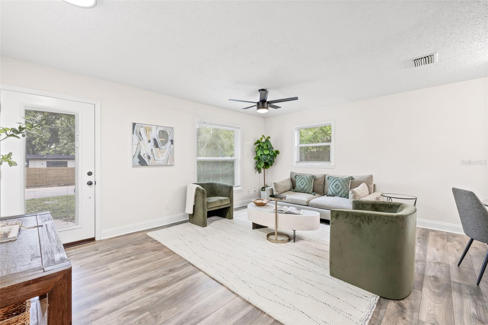 5707 N 15TH STREET, Tampa, FL 33610