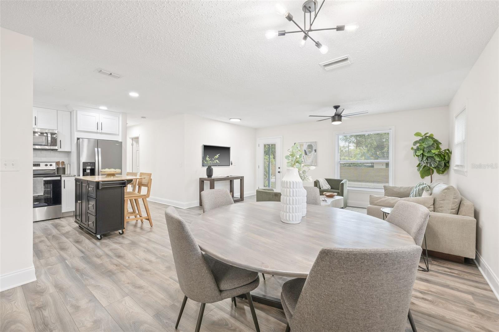 5707 N 15TH STREET, Tampa, FL 33610
