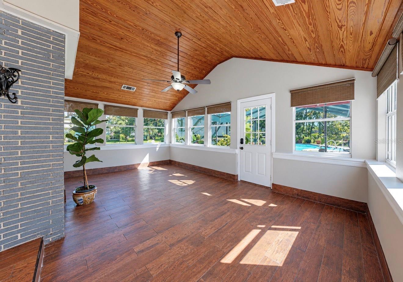 2510 FRITZKE ROAD, Dover, FL 33527
