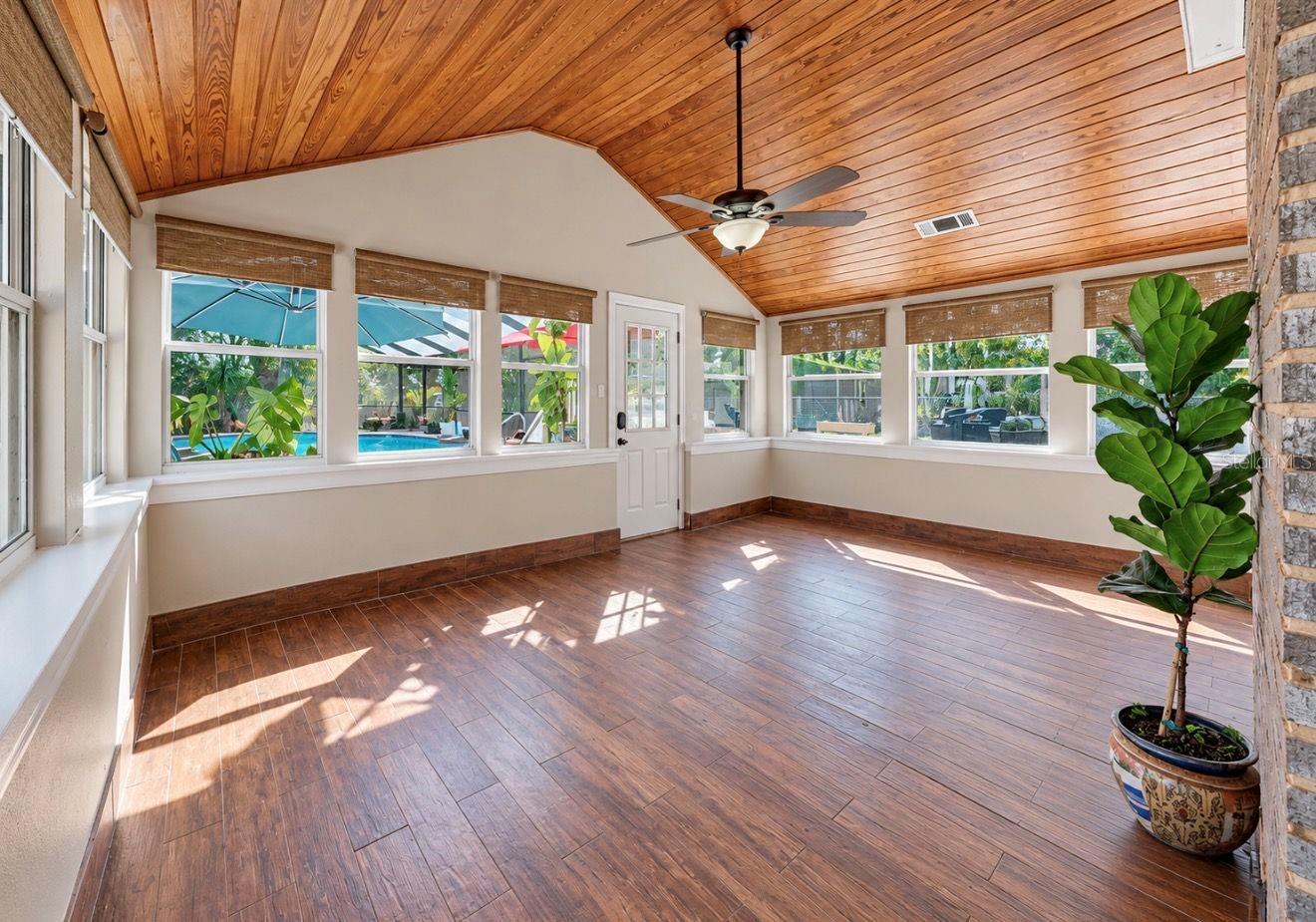 2510 FRITZKE ROAD, Dover, FL 33527