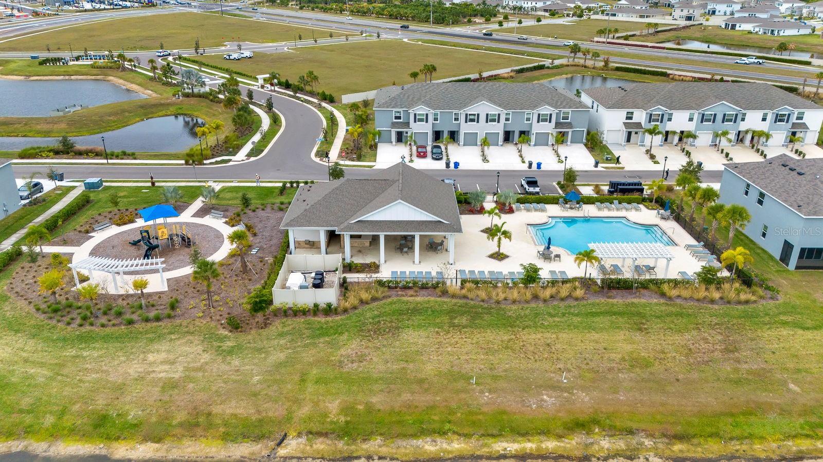 136 MANGROVE SHADE CIRCLE, Apollo Beach, FL 33572