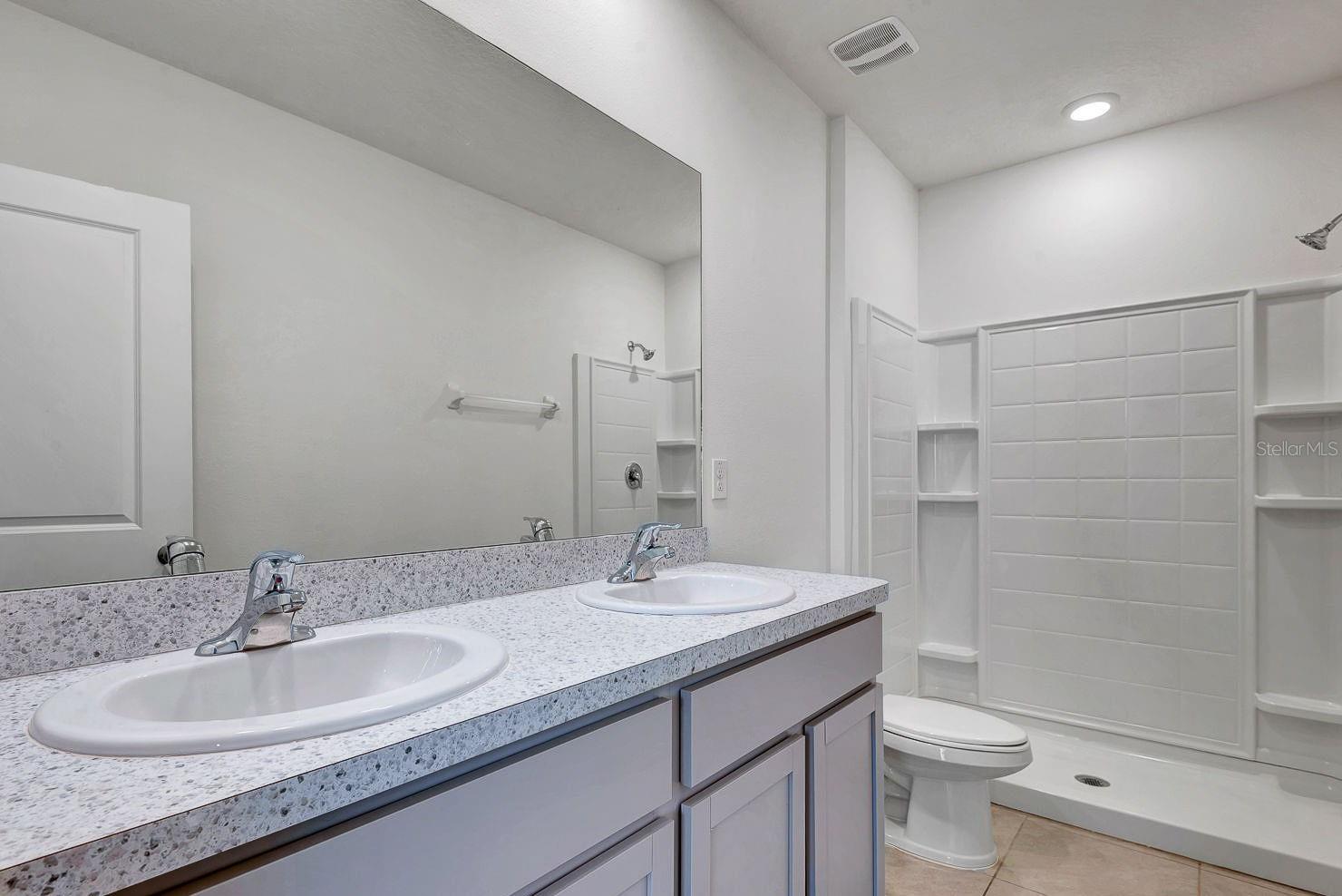 136 MANGROVE SHADE CIRCLE, Apollo Beach, FL 33572