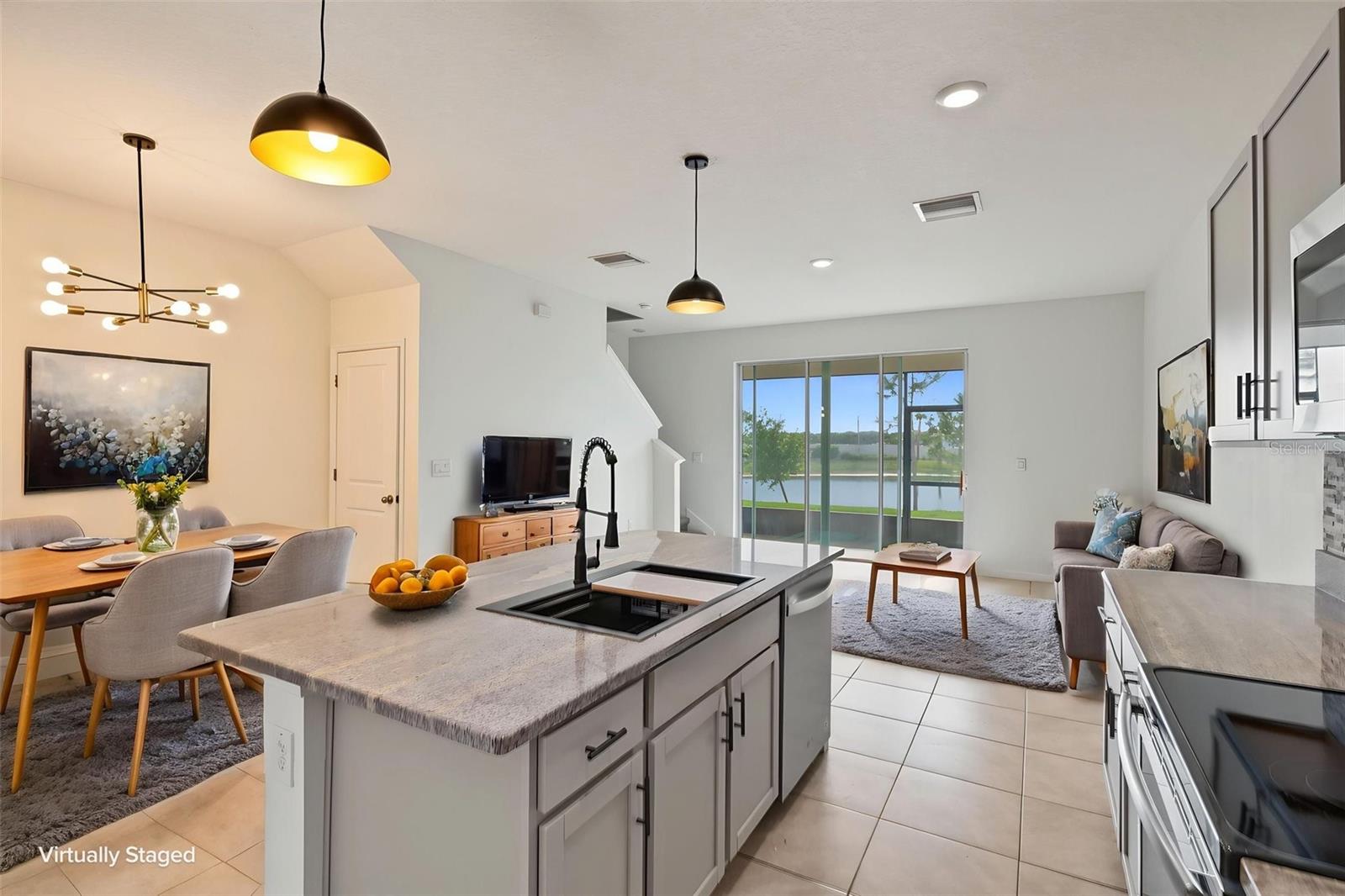 136 MANGROVE SHADE CIRCLE, Apollo Beach, FL 33572