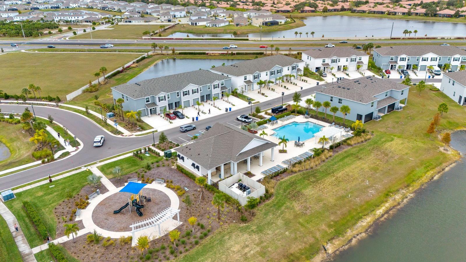 136 MANGROVE SHADE CIRCLE, Apollo Beach, FL 33572