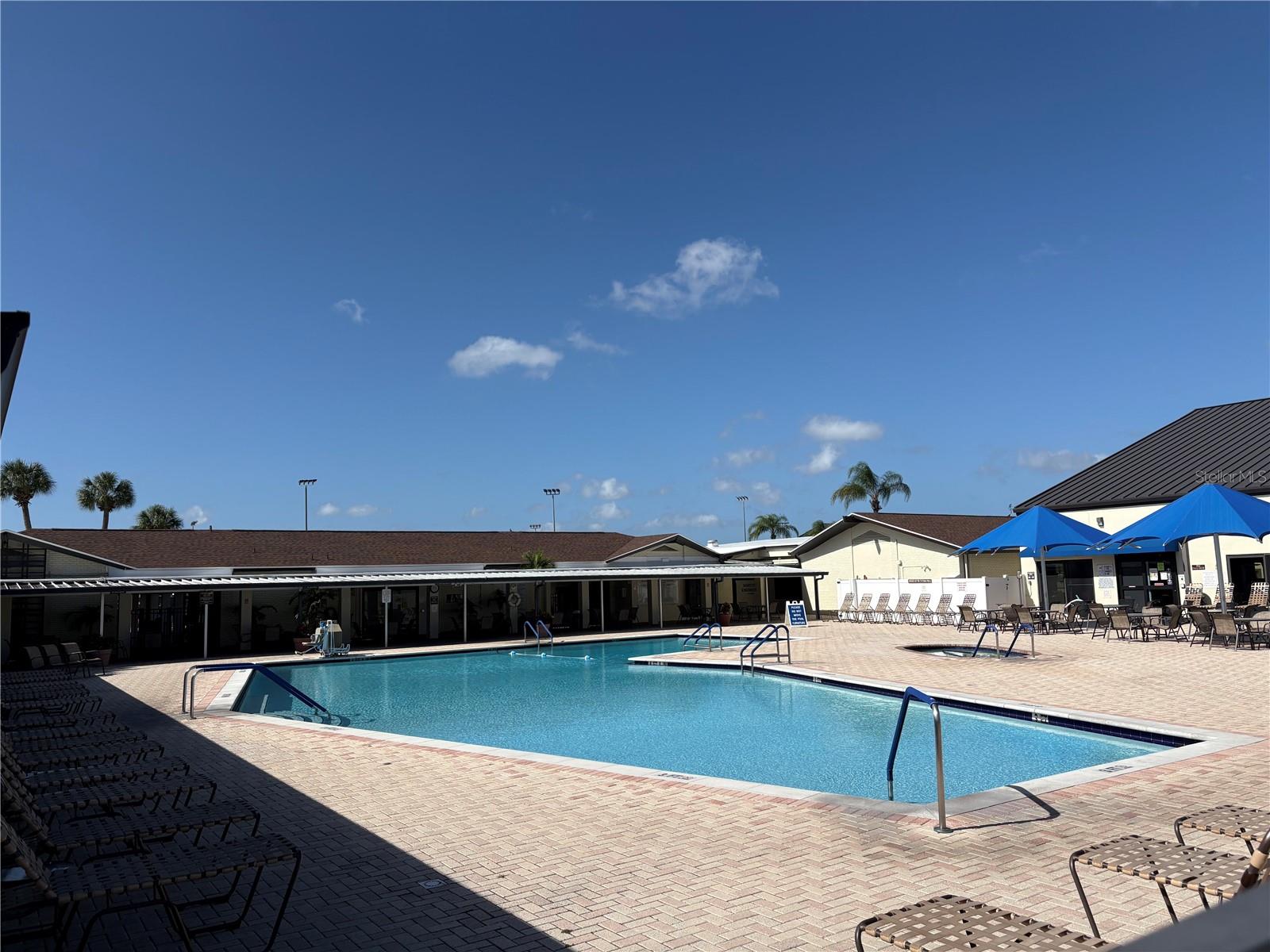 304 BROCKFIELD DRIVE, Sun City Center, FL 33573