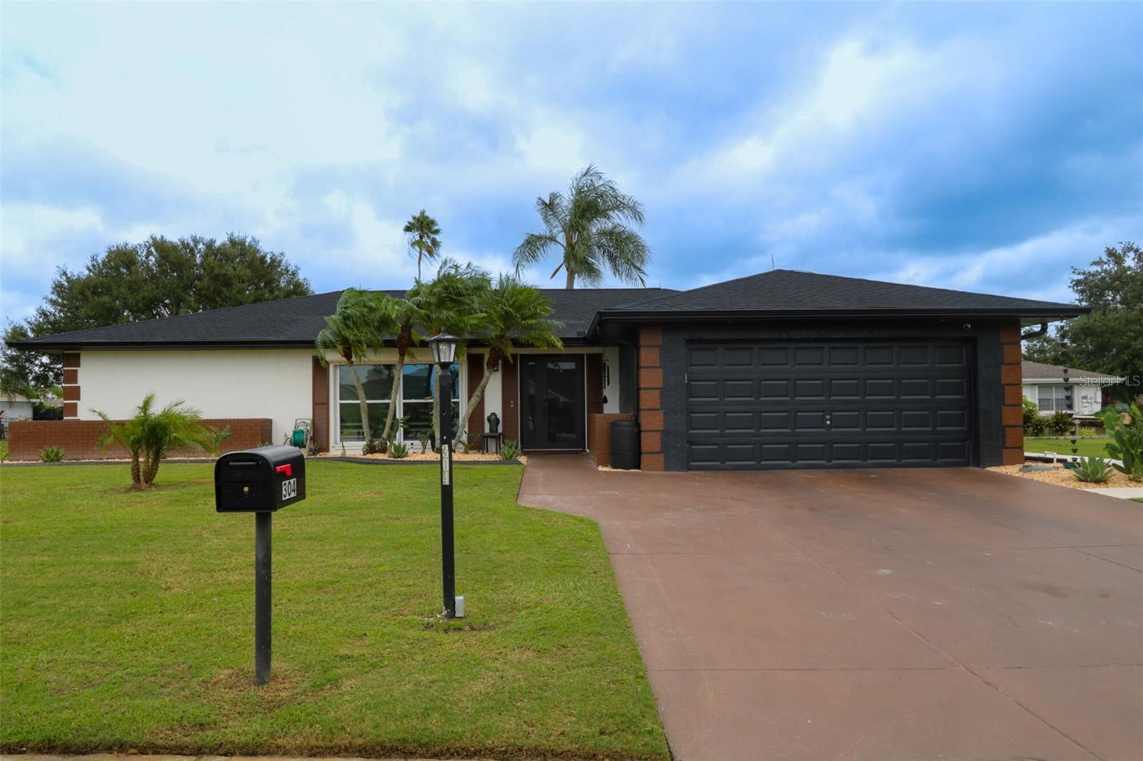 304 BROCKFIELD DRIVE, Sun City Center, FL 33573