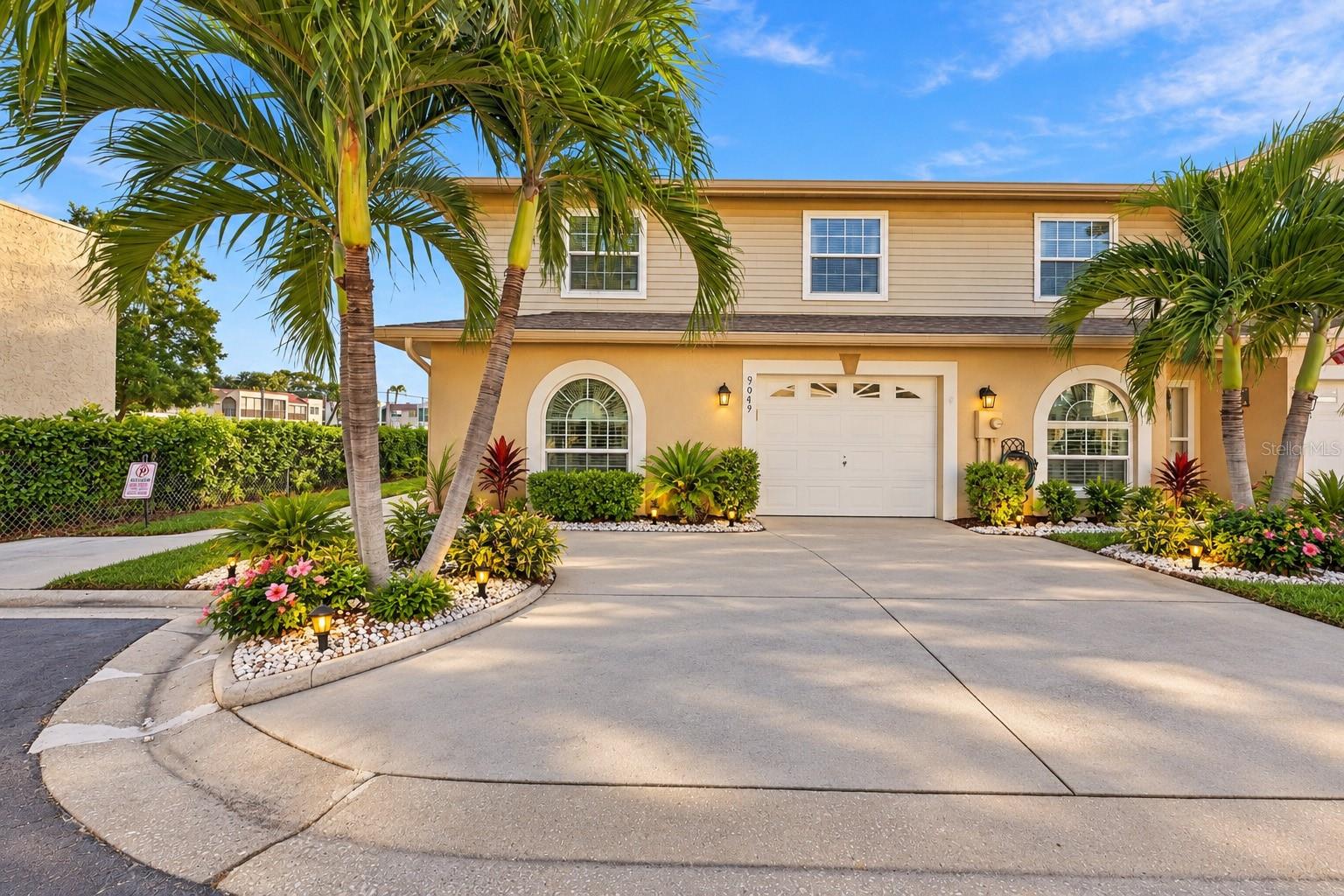 9049 ANTIGUA DRIVE, Seminole, FL 33777 9049 ANTIGUA DRIVE, Seminole, FL 33777