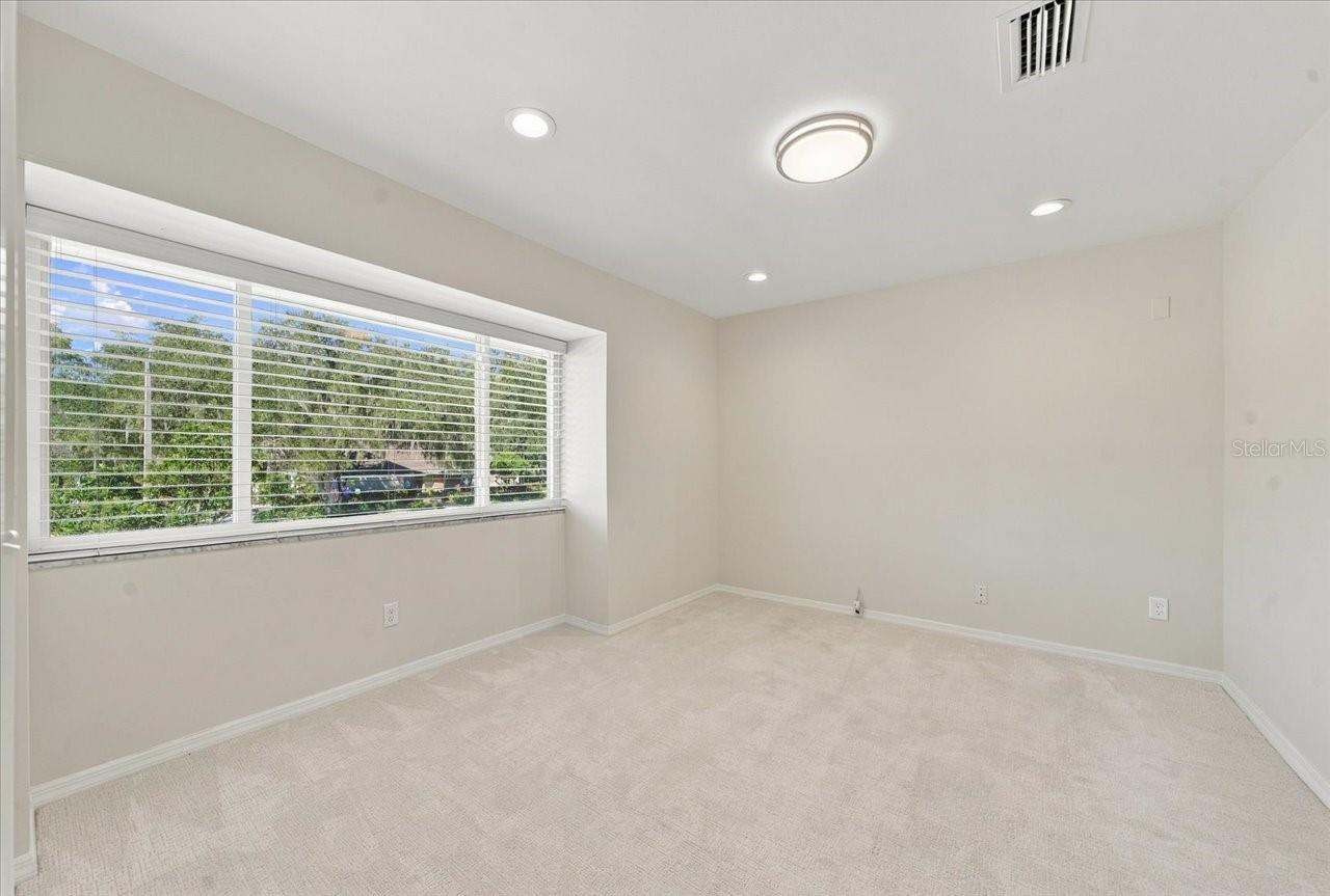 4110 CARROLLWOOD VILLAGE DRIVE, Tampa, FL 33618