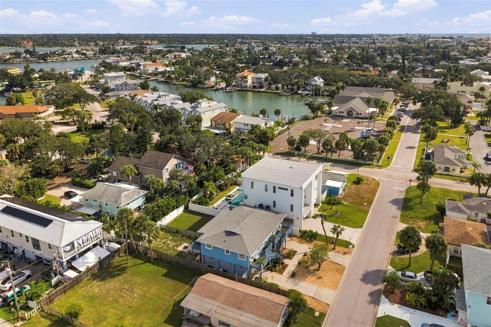 1809 1ST STREET, Indian Rocks Beach, FL 33785