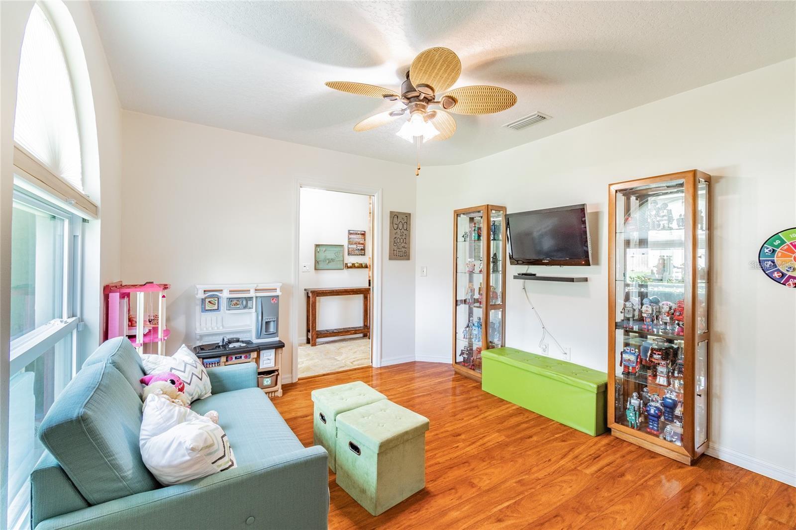 5318 LAS FLORES VIADUCT, New Port Richey, FL 34655