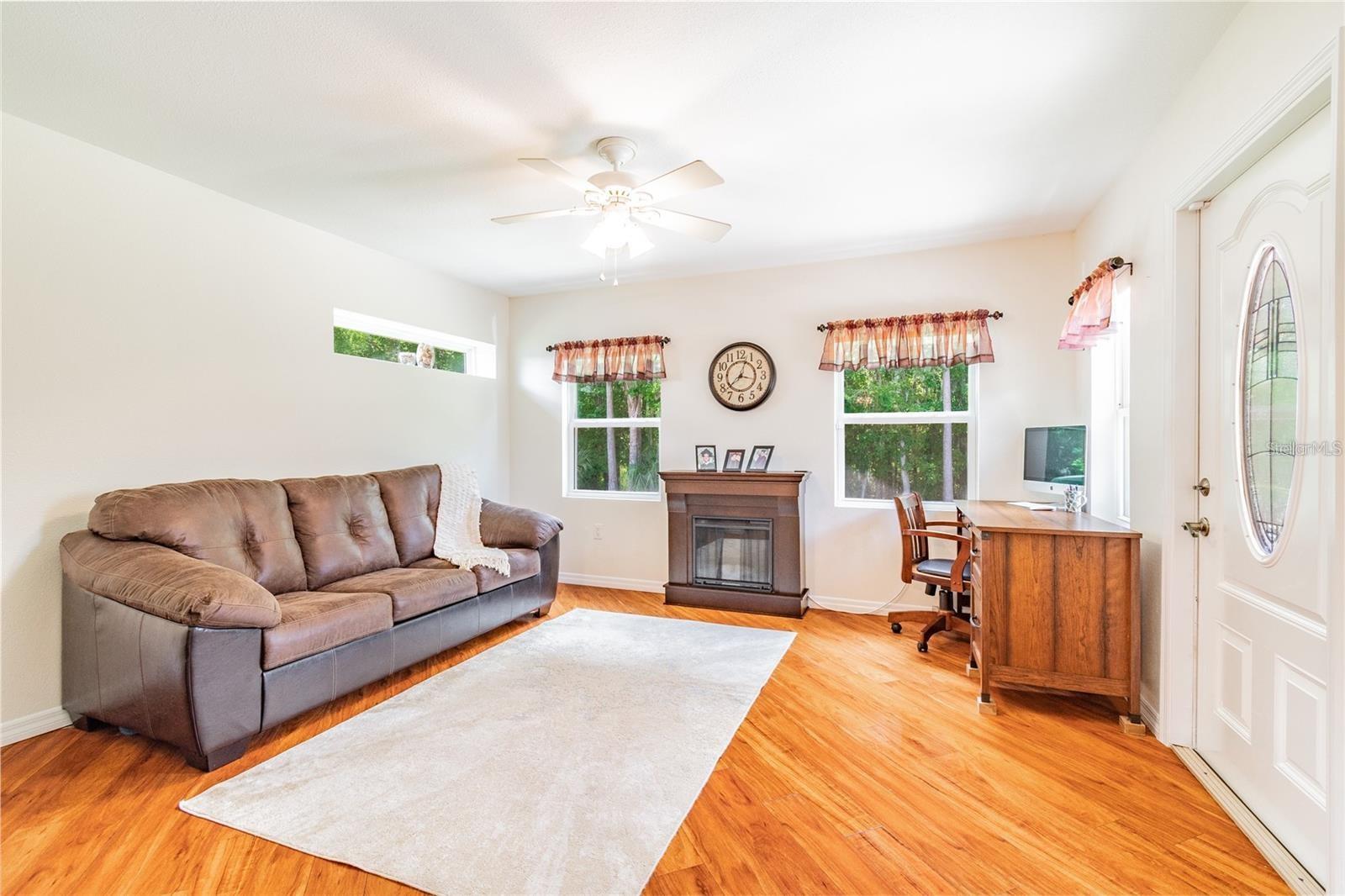5318 LAS FLORES VIADUCT, New Port Richey, FL 34655