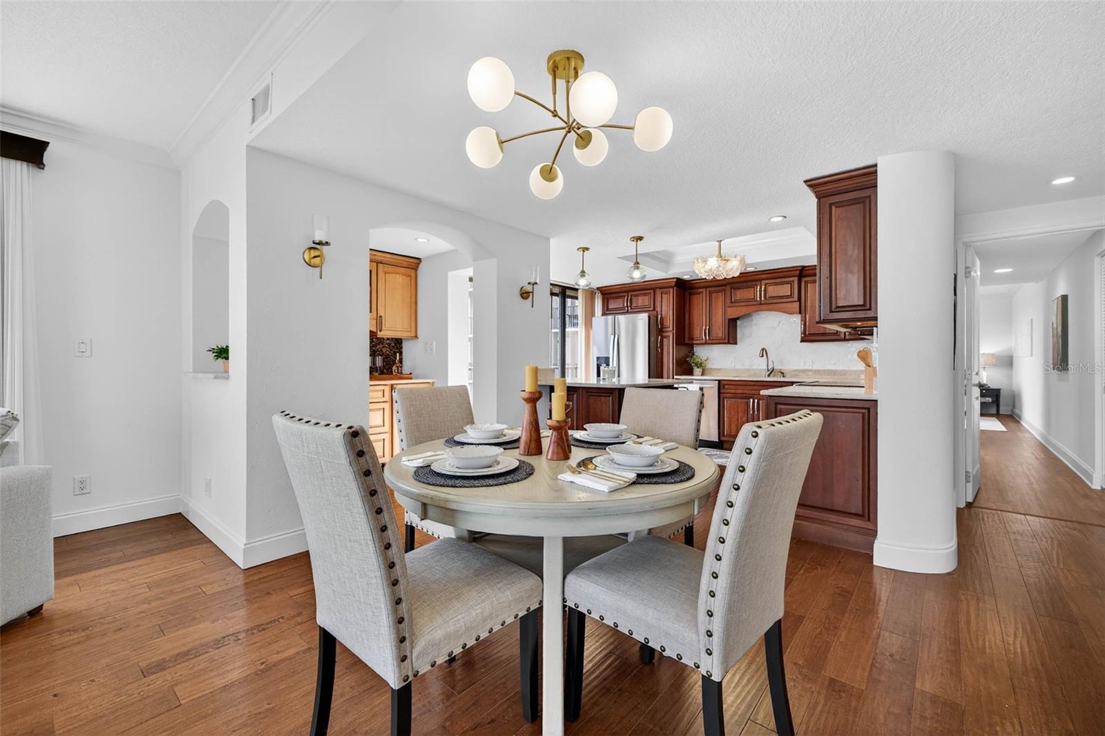 1501 GULF BOULEVARD, #205, Clearwater Beach, FL 33767 1501 GULF BOULEVARD, #205, Clearwater Beach, FL 33767
