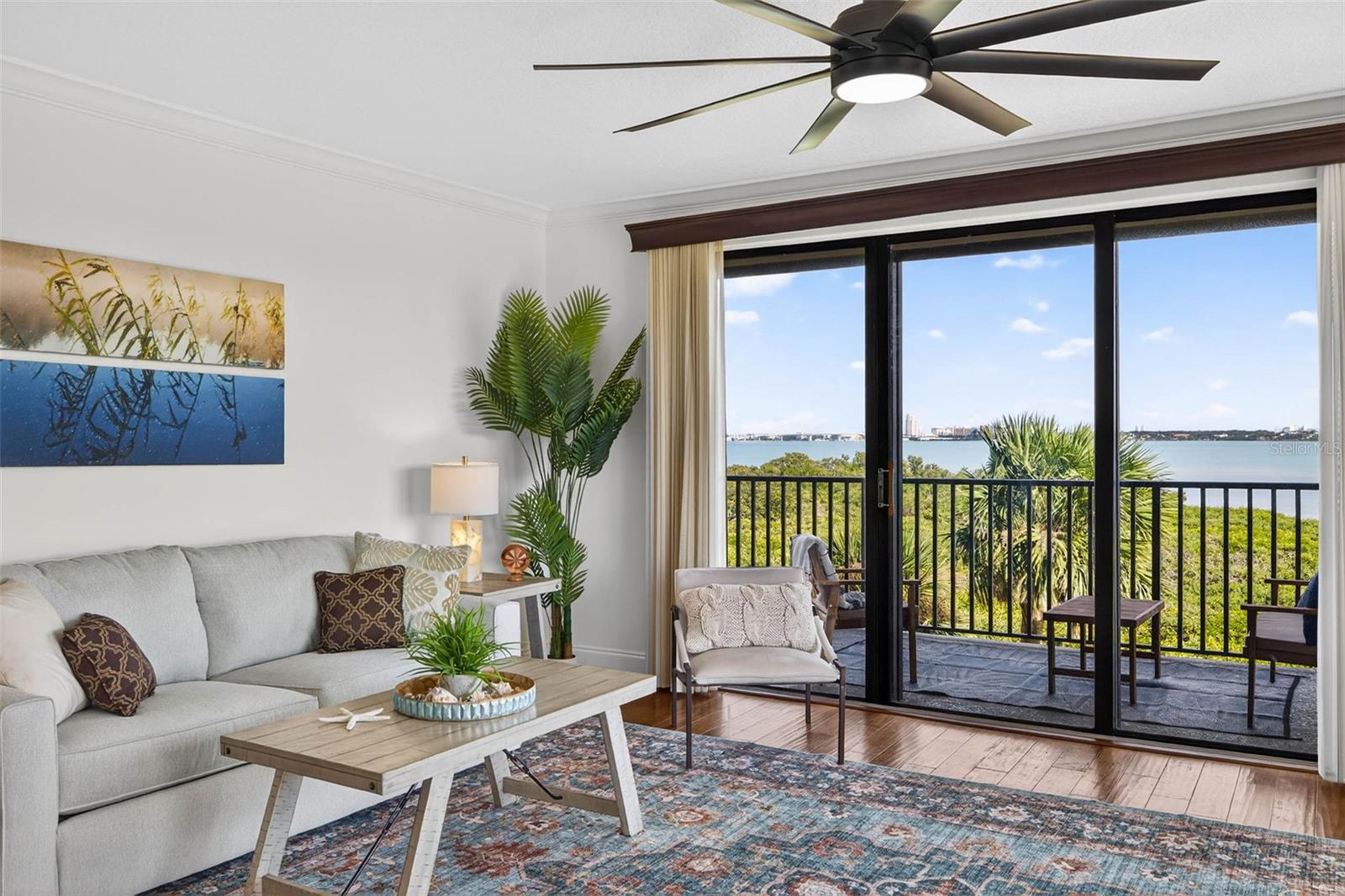 1501 GULF BOULEVARD, #205, Clearwater Beach, FL 33767 1501 GULF BOULEVARD, #205, Clearwater Beach, FL 33767